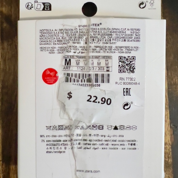 ZARA Gold-Tone Metal Daisy Earrings Flower Statement Boho 1124/023/303** - Picture 2 of 3